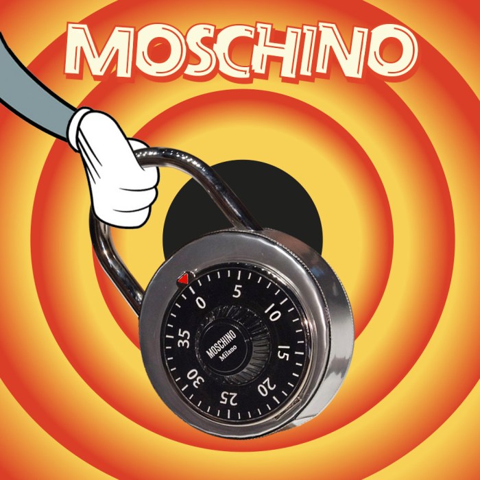 MOSCHINObag